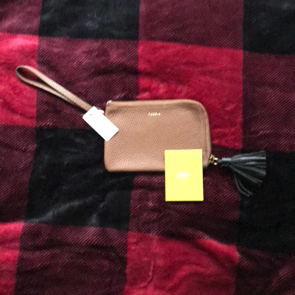 Leather Fossil wristlet! - Picture 3 of 5